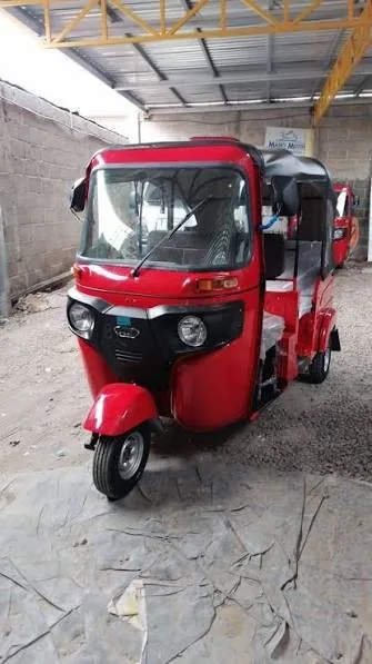 Tuk-tuk ride